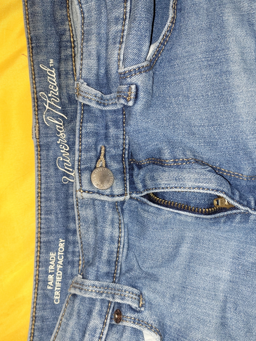Universal Thread Women's Light Blue Denim Jean Shorts